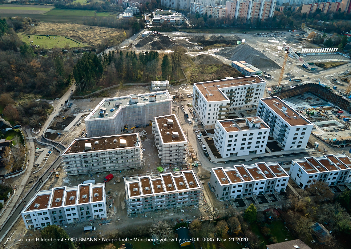 21.11.2020 - Piederstrorfer Gelände und Alexisquartier in Neuperlach in München